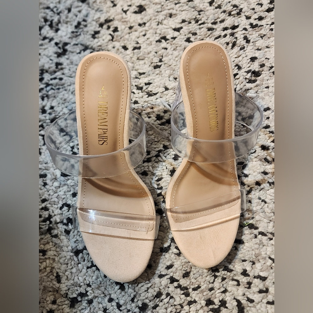 High heels sandals
